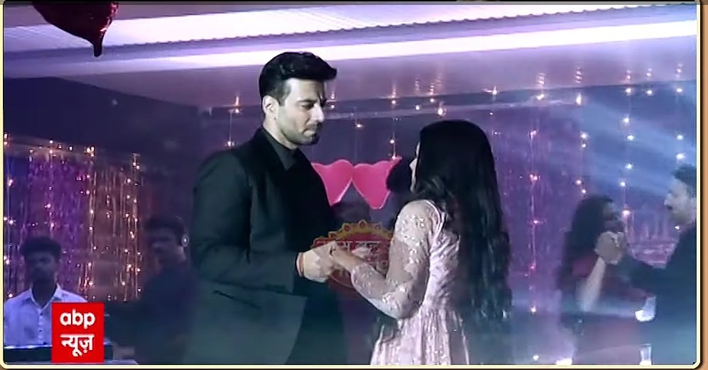 yeh tashanbaazi hai toh inke ishqbaazi kaisi hogi🤩
#ShauryaAurAnokhiKiKahani