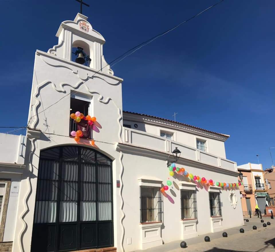 BlogDeRomeria's tweet photo. La hermandad de #Villamanrique se une a la iniciativa de Andex con motivo del dia internacional del Cáncer Infantil 
#infoRocio #diainternacionaldelcancerinfantil
#Andex
 https://t.co/ShklHgzp03 https://t.co/E1gP0eyjZc