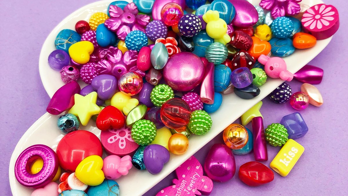 kiki_squirrel's tweet photo. New bright beads bundles in stock @kiki_squirrel
#thekawaiisquirrel #beads #beadbundle #brightcolours #vibrant #brightbeads #beadsuk #ukbeads #colourful #colourfulbeads #acrylicbeads #cutebeads #beadsupplier #uksmallbiz #uksmallbusiness #ukcrafting #ukcraftsupplies #bundles https://t.co/qllUbXWVun