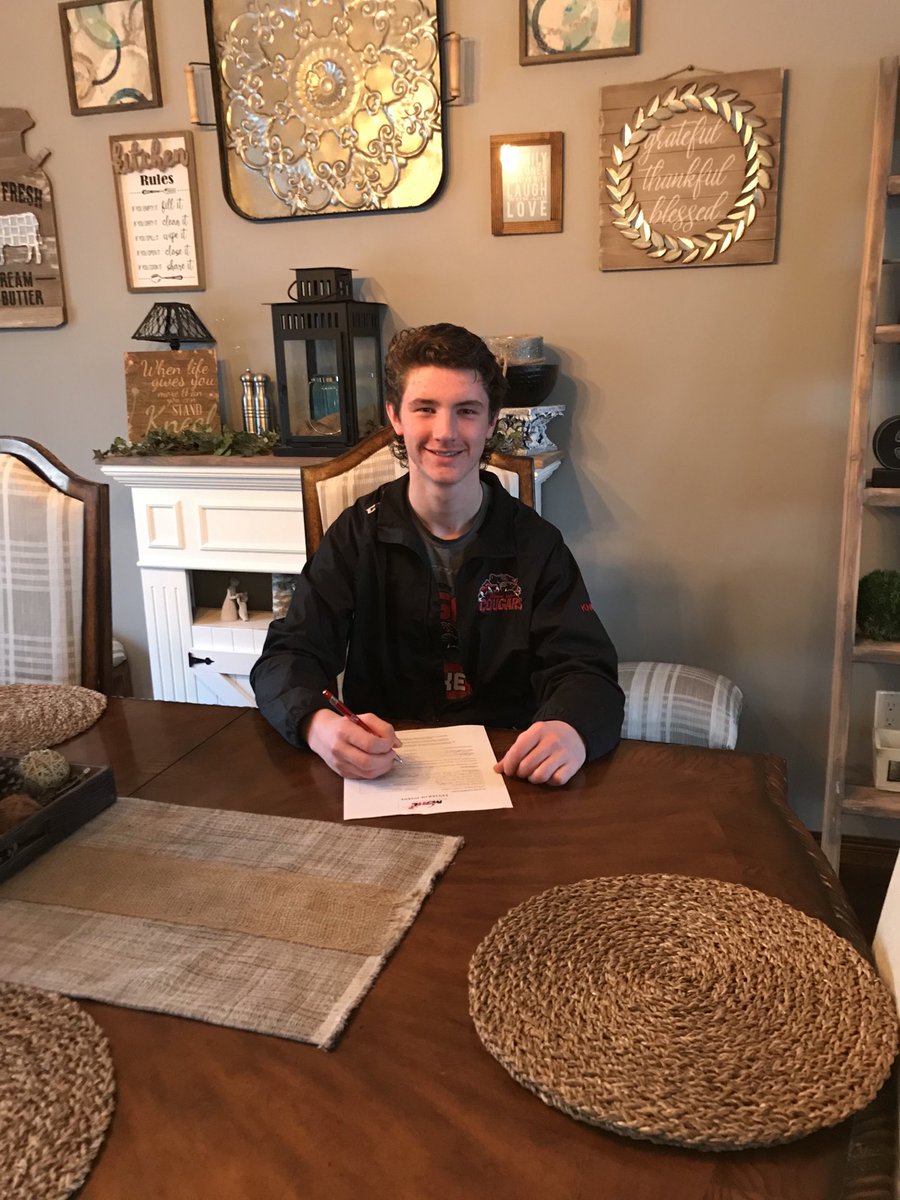 keanehockey's tweet photo. The OCN Blizzard are thrilled to announce that SouthWest Cougar Brayden Knox has signed a Letter of Intent for the 2021-22 season. Welcome aboard Brayden! https://t.co/GYa7qFxBNL