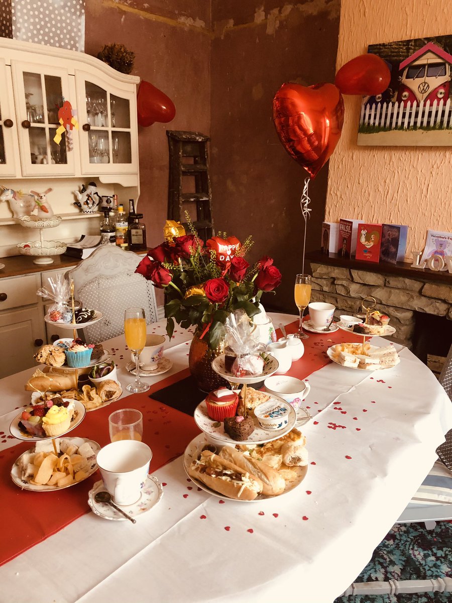 HeidiTrott's tweet photo. Life is short, use your best China 👌🏻❤️ https://t.co/6jfHoPBr7l