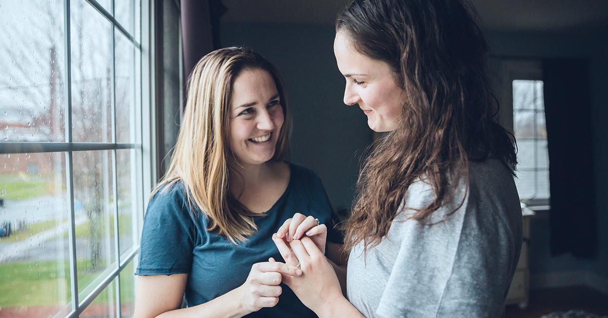 economicalCA's tweet image. Happy #ValentinesDay 💘!
Thinking of #proposing to that special someone? Depending on its pricetag, an #engagement ring 💍 may or may not be covered under your home insurance policy. Find out more: ow.ly/rozL50Dyqsg