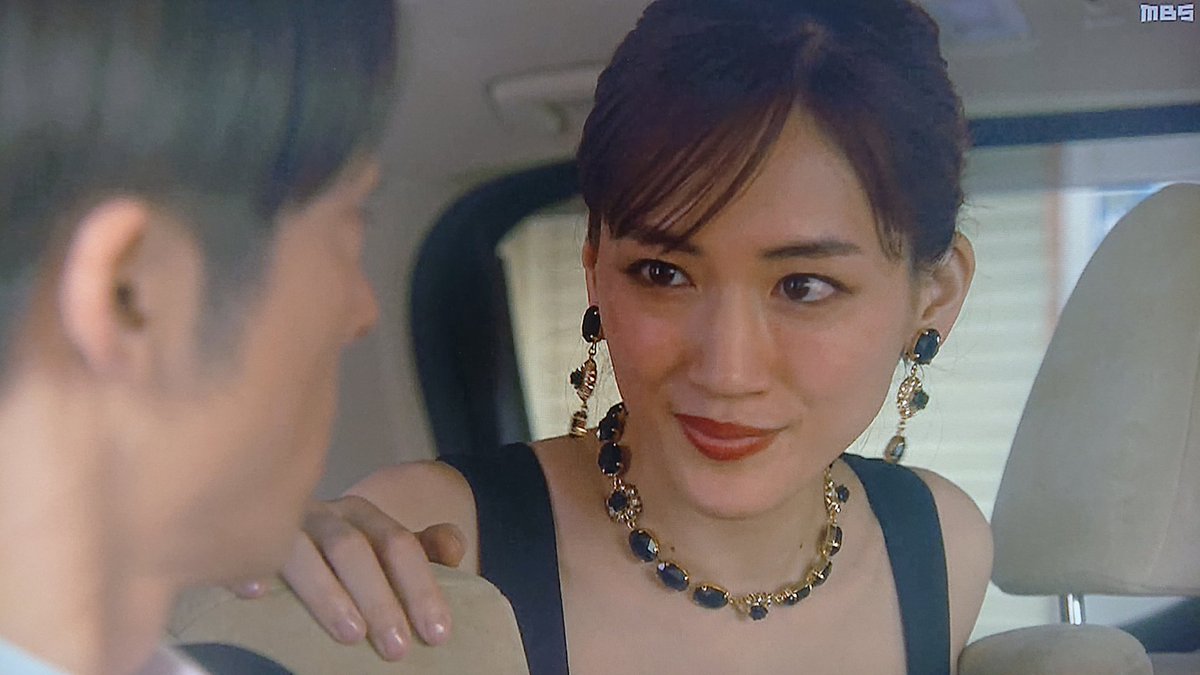 Take7700 やっぱり 綾瀬はるかさんのオーラは強い あ そうそう 非常口から出てきたのはあの人気女優さんです 天国と地獄 天国と地獄 サイコな2人 綾瀬はるか Take7700 やっぱり 綾瀬はるかさんのオーラは強い あ そうそう 非常口から出てきたのはあの人気女優さんです 天国と地獄 天国と地獄 サイコな2人 綾瀬はるか
