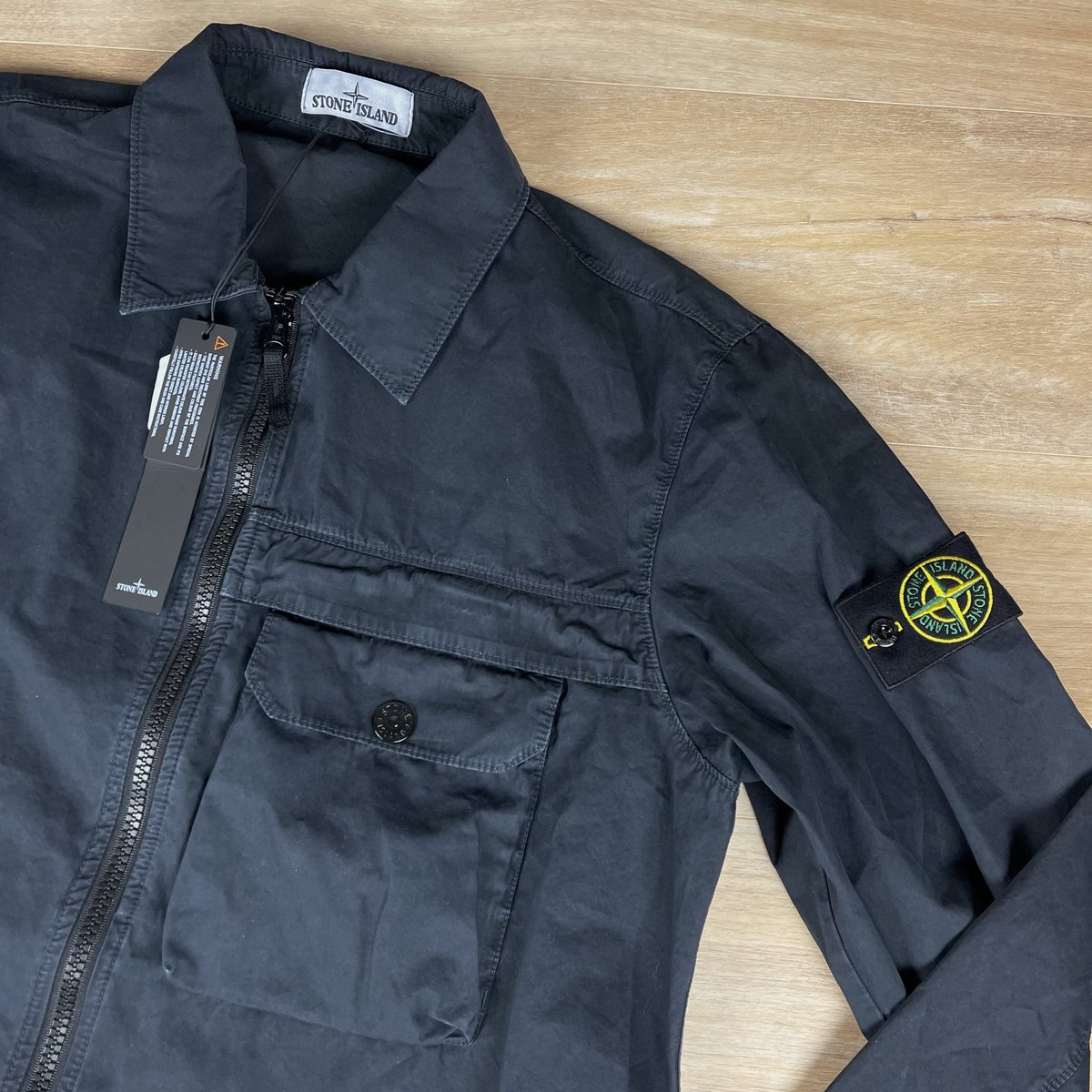 LABELMENSWEAR's tweet image. If Bamford scores 1st against Arsenal today, we’ll giveaway a Stone Island overshirt

To enter: 

🔃 Retweet this tweet
🤝 Follow @LabelMenswear