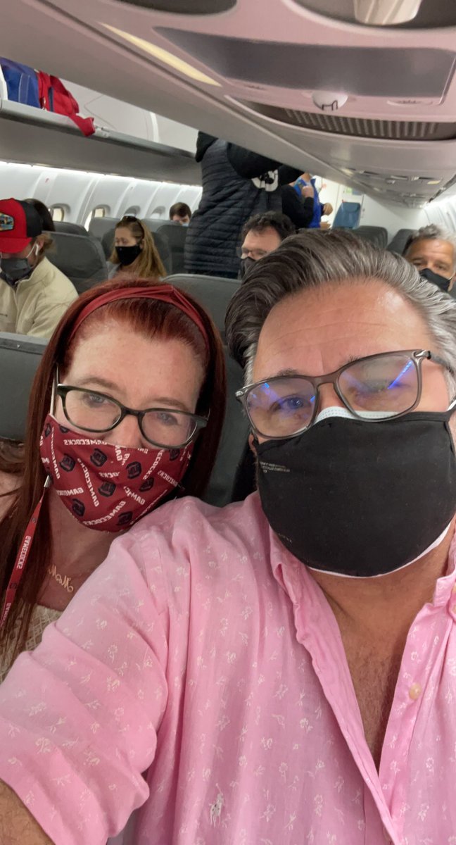 cecarey311's tweet photo. Flying on a pink plane on Valentine’s Day!! It’s a good sign!!   Can’t wait to get to white sand beaches of Siesta Key and warmer temps! #flysilver #cae https://t.co/ySI08sIgq8