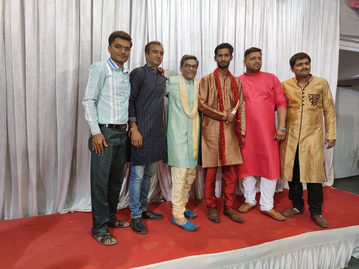 ManishBhalgami1's tweet photo. @MNXMovies @BoultAudio Here's my entry team
@MNXMovies
#TheUltimateBrotrait #MNXContest #BrotraitContest #Bromance
Tag
@sonalbhalgamiya
@NidhiSomani19
@Chhbi777
@LaxmiPatell
@sam__leez
@Nitish_nix https://t.co/lj0GfY3i2U
