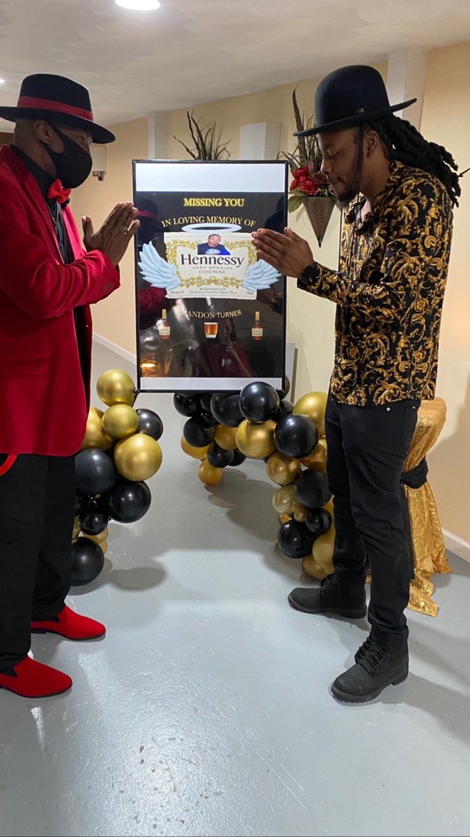 LF_SOS's tweet image. Happy bday BT #LLBT