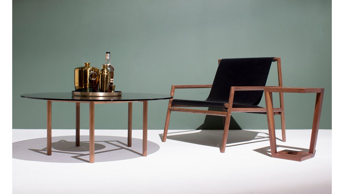 Perfect spot if you are single today 😍

#midcenturymodern
#modernloungechair
#midcenturymodernfurniture
#modernsidetable
#woodsidetable
#midcenturymodernsidetable
#midcenturylivingroom
#midcenturystyle
#modernliving