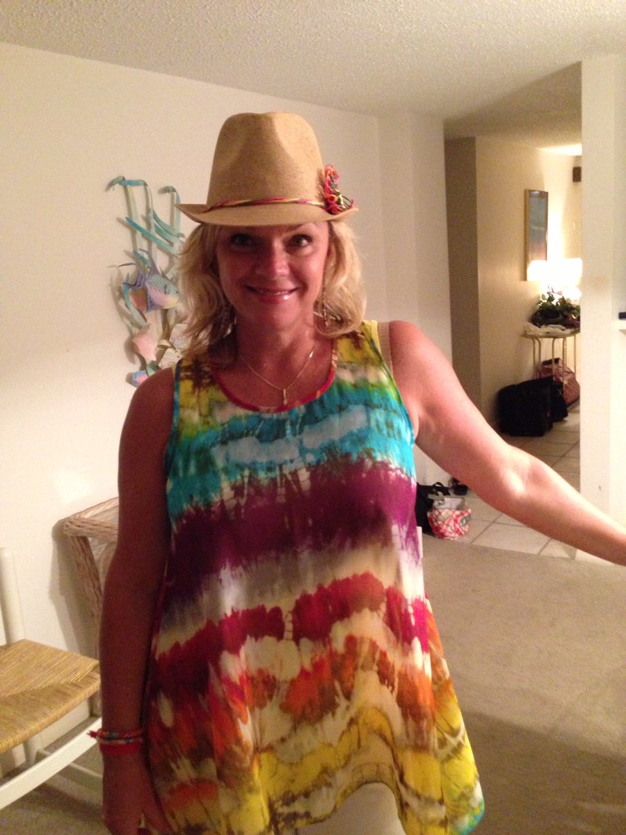 CoTailgaiting's tweet photo. The CoVps would like to wish a happy “21st” birthday to VICKIE!! https://t.co/TF5bcOCx6x