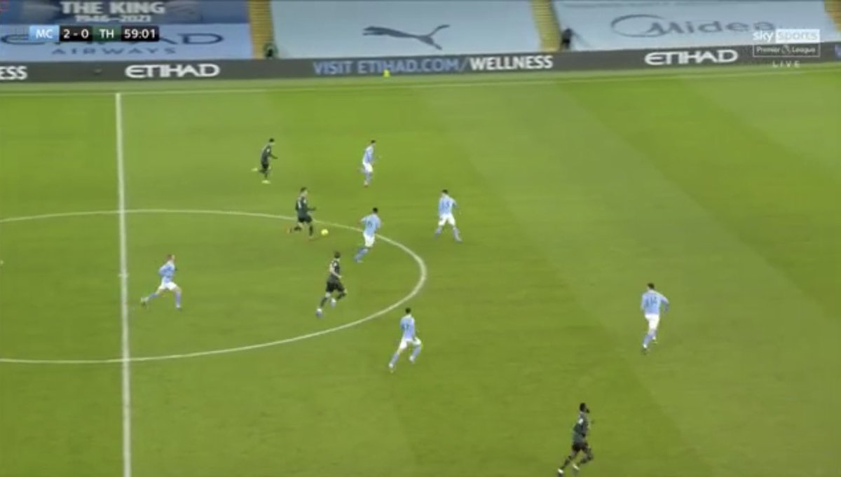 Another Lamela break. Another Son run. Again tracked by Cancelo who drops in behind the defensive line to snuff out any danger. Lamela has to turn backwards 10/