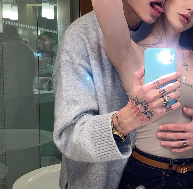 ✦ (@nudestie) on Twitter photo 