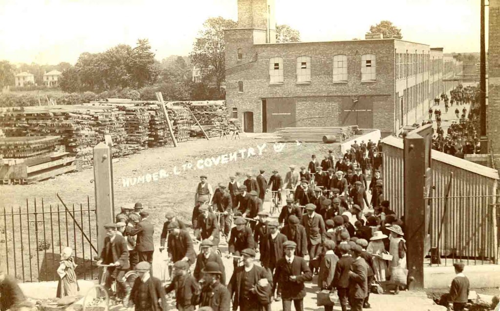 Employees leaving Humber works 1908
#OldCoventry