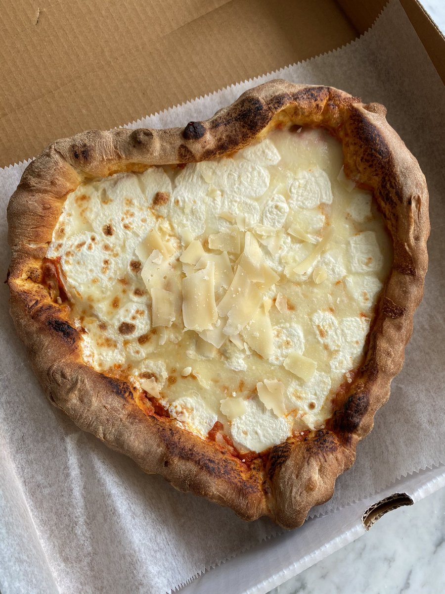 Happy Valentine’s Day💕 <a href="/ButterfieldNYC/">butterfieldmarket</a>