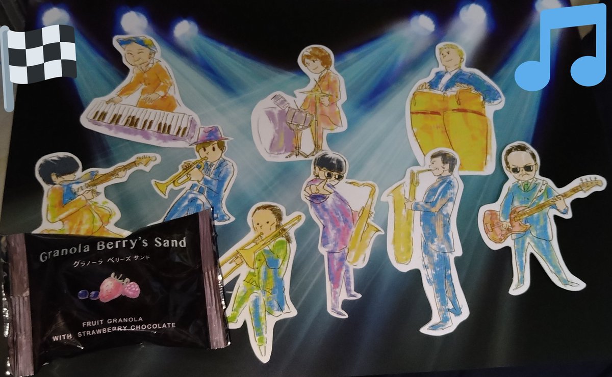 SAJI1026's tweet photo. #トゥギャザーしようぜ 
#Together_Again 
キンハジ最光打楽器コンビマジ尊い
｡:+((*´艸`))+:｡
(背景：オカンより拝借) https://t.co/PjA9F27kSM