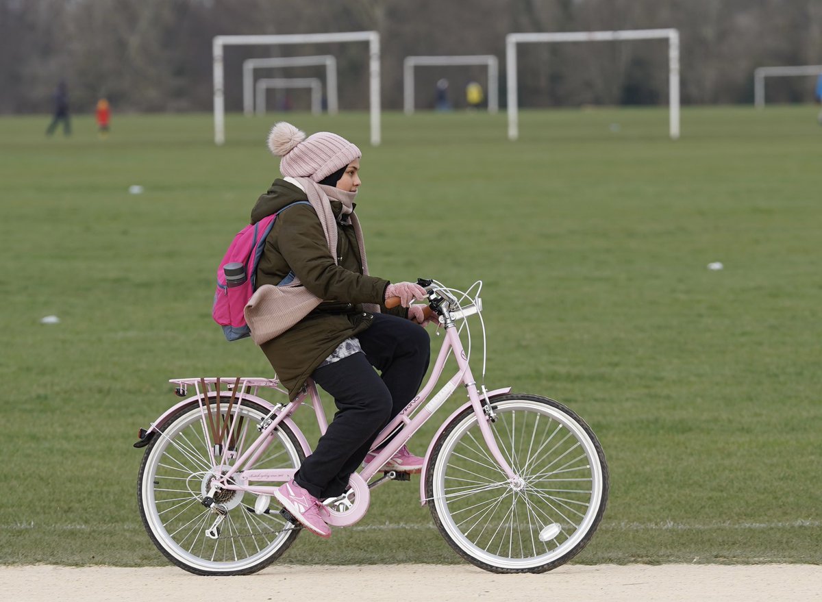 Hackney trip, 14th Feb. 4 degrees Celsius.