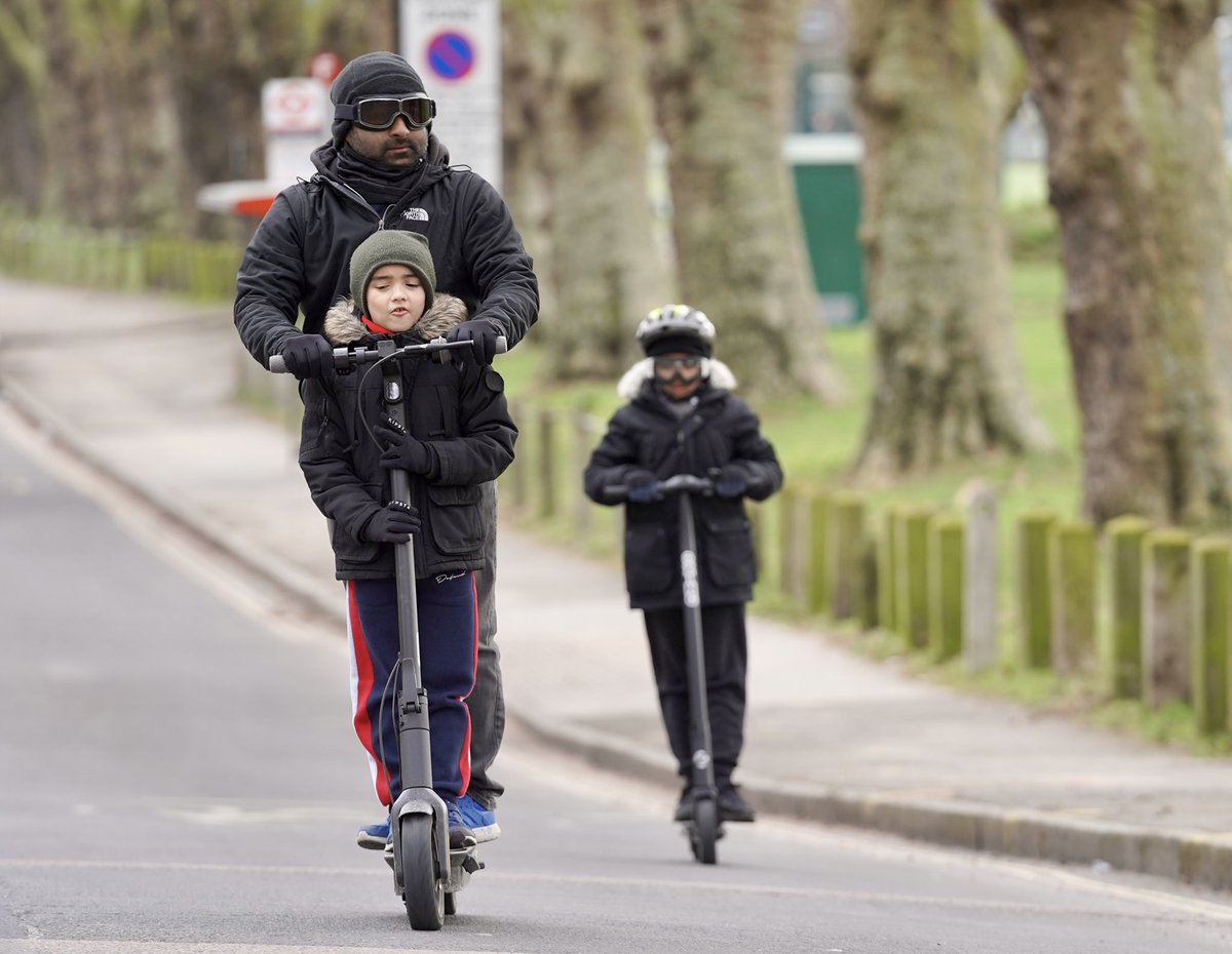 Hackney trip, 14th Feb. 4 degrees Celsius.