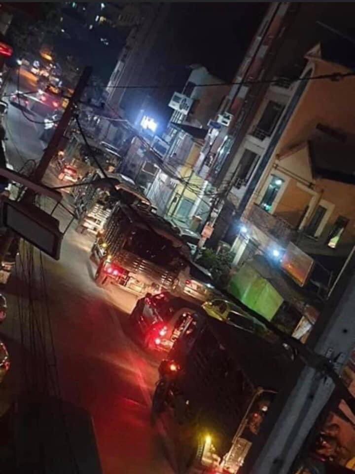 The internet will be cut off again tonight. Fully armed Cops and soldiers are raiding on streets. We are really concern that military is planning to use brutal force tonight. 
#hearourvoiceofmyanmar
#WhatsHappeningInMyanmar
#AgainstMyanmarMilitaryCoup
#Feb14Coup