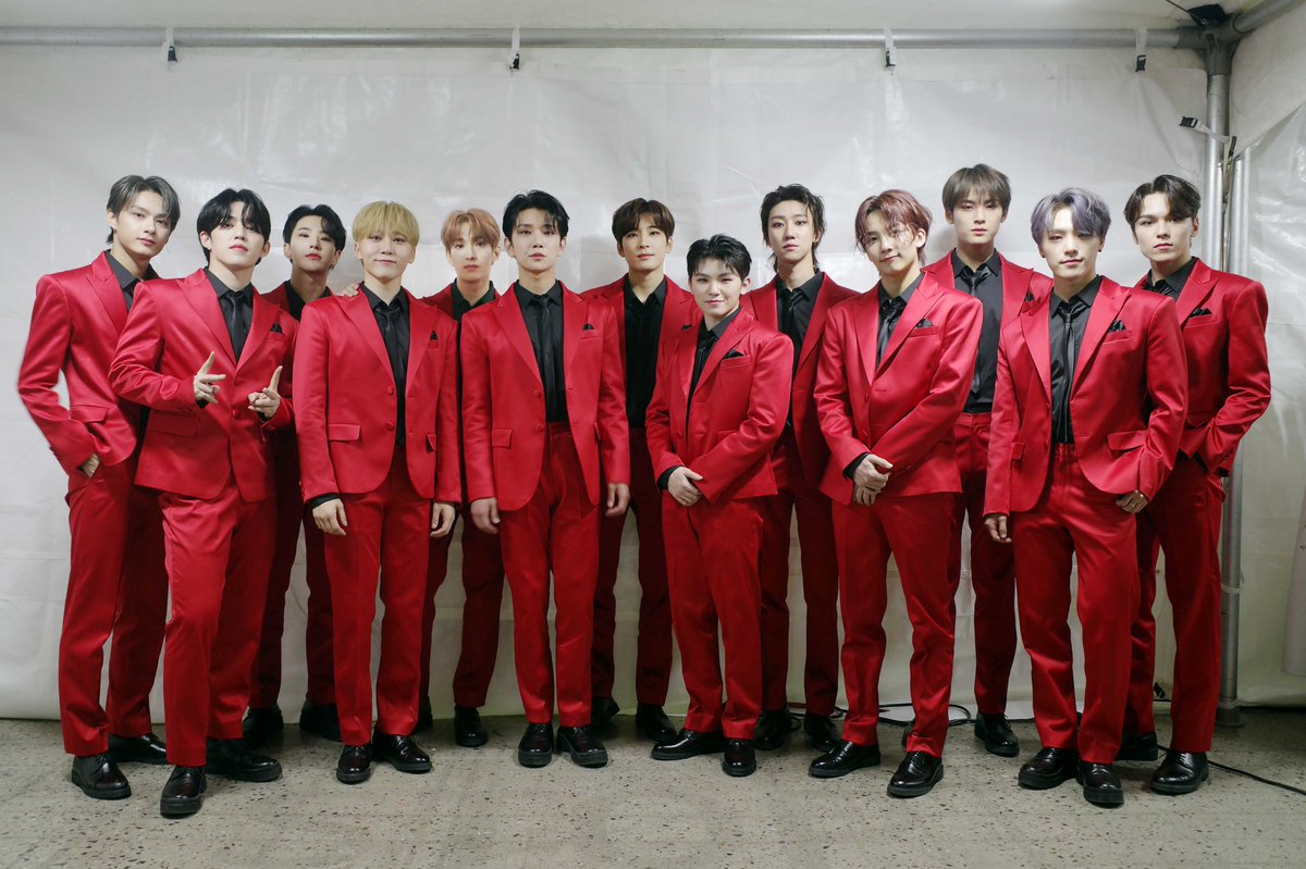 junhui4live's tweet photo. They always be my strength
THANK YOU SEVENTEEN
I LOVE YOU GUYS
@pledis_17
 #SEVENTEEN #세븐틴 #ThankYouForBeingBornSVT https://t.co/NN3QcXRqAh