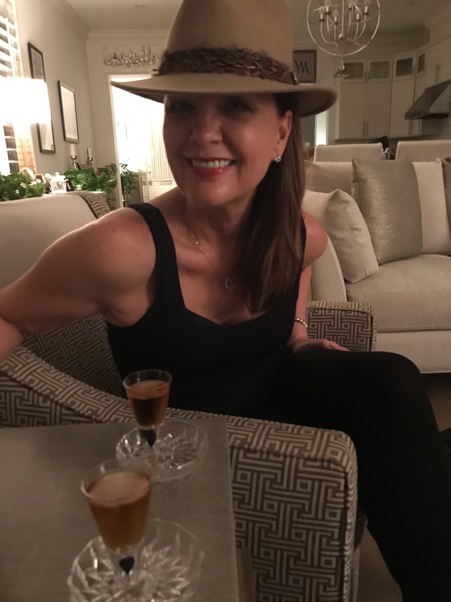 CinnieNOLAPeakerCindy🍄💪🖤⚜️💛💪🍄 tweet media