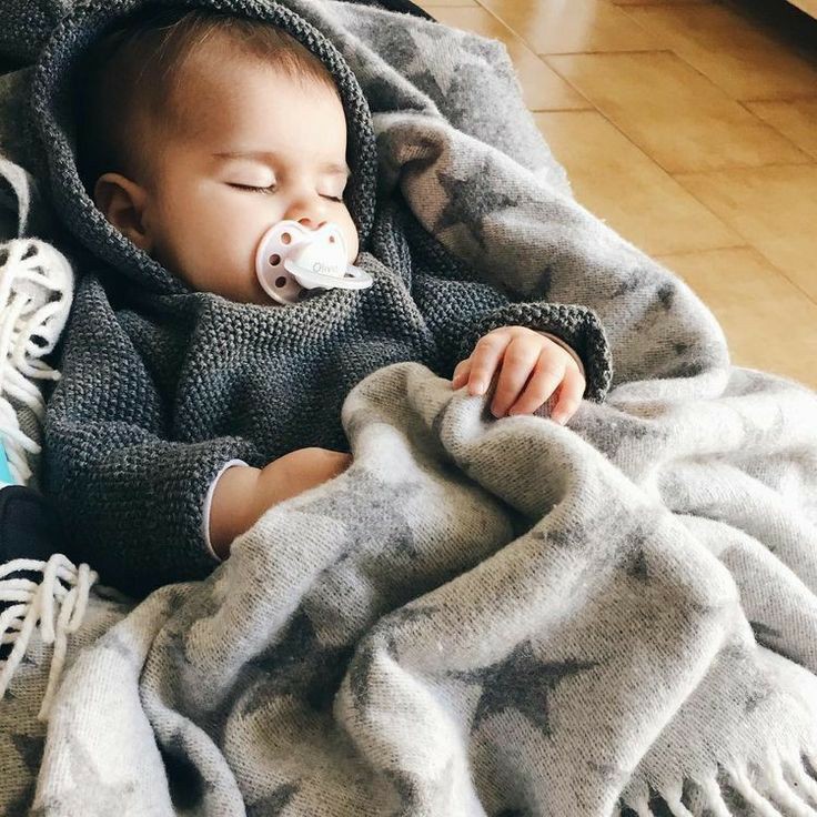 ¿Es muy cursi si digo que es la luz de mi vida? Mi hijo lo es todo, y aunque las vidas de su papá y mía ya eran buenas antes de que él llegara, cuando nació, nos enamoró y nos hizo ver que la vida podía ser incluso más hermosa de lo que ya era. Si, es la luz de mi existencia ❤️