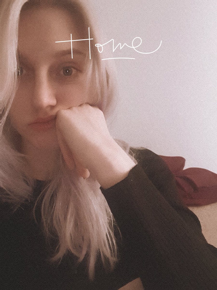 ClaraYasumi's tweet image. Du weißt irgendwas läuft falsch, wenn dir von deinem PC Spiel folgendes gesagt wird:
"Du bist auch allein am Valentinstag, Underlord? Keine Sorge, wir haben ja einander."
Danke, sexy Stimme aus dem Off!
🤣🤣🤣
#WarForTheOverworld