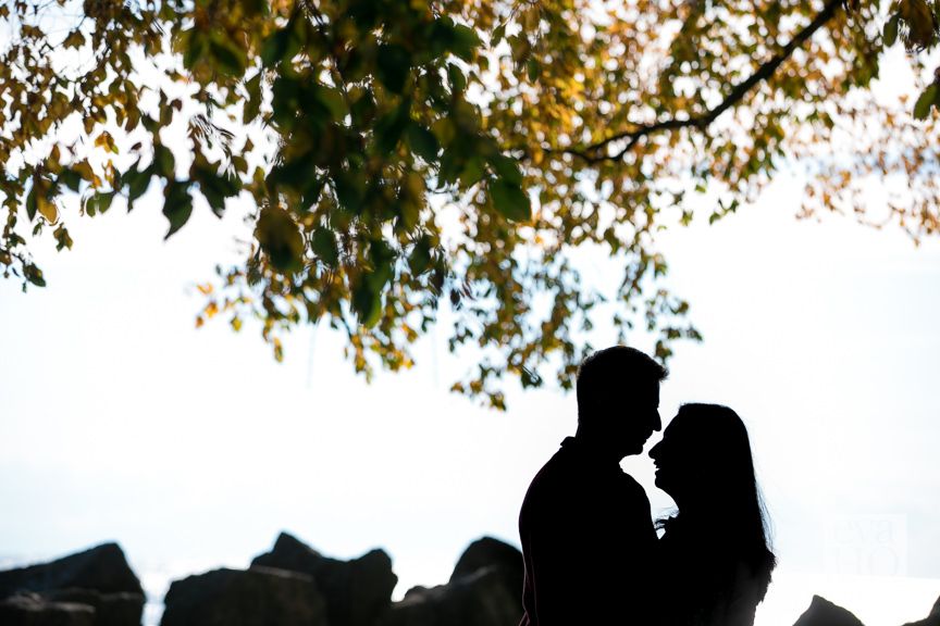 EvaHoPhotos's tweet photo. Happy Valentine's Day ❤️
#YoureMyValentine #WillYouMarryMe? #SilhouetteOfLove #ChicagoEngagementPhotography #ChicagoPhotographer #EvaHoPhotography https://t.co/S4mMs3qw86