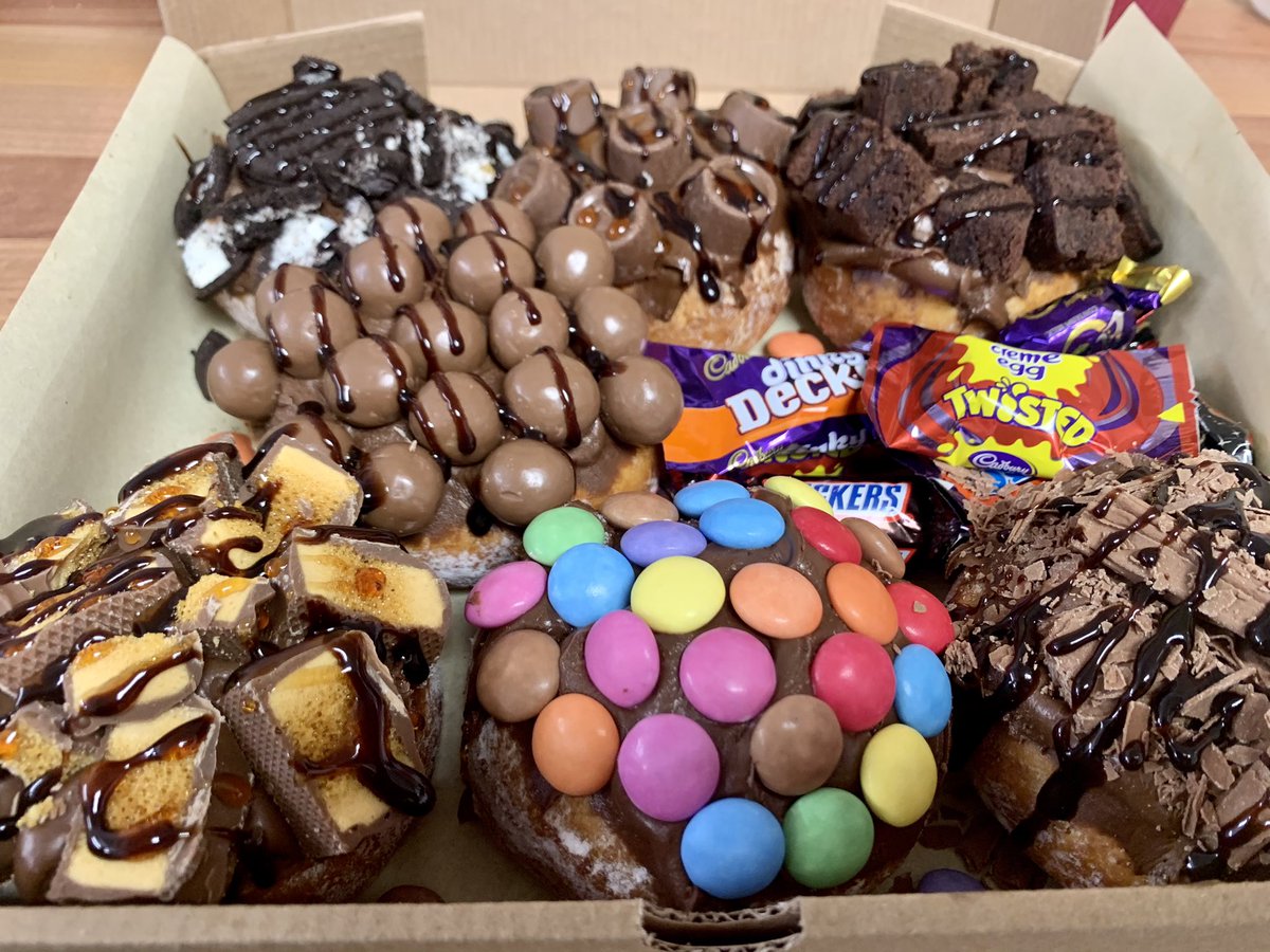 indulgewaffles's tweet photo. Wow sold out today and all delivered safely. Happy Valentine’s Day to all of our customers. If you fancy some of our great tipped donuts give us a shout, we will be doing another delivery day soon. #tastytreats #lockdowntreat #Donuts #indulge https://t.co/wCa9GTB0le