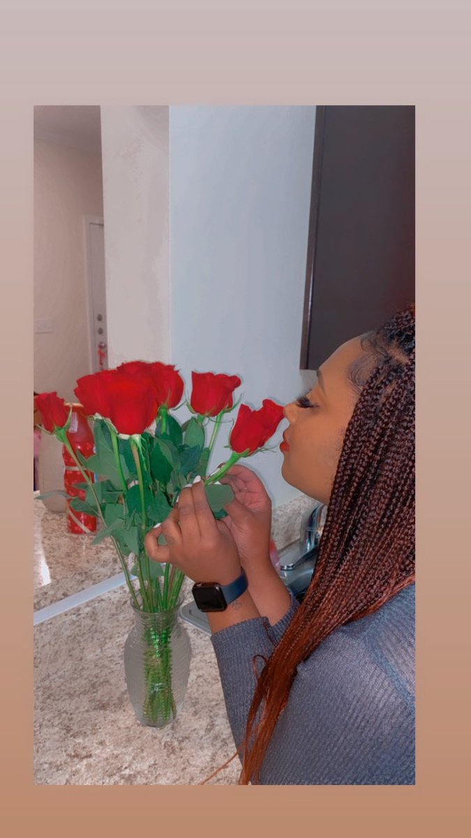 He sent me roses 🌹🥵