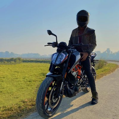 RideWithKarma's tweet photo. #NewProfilePic https://t.co/ghQhQQC7v6