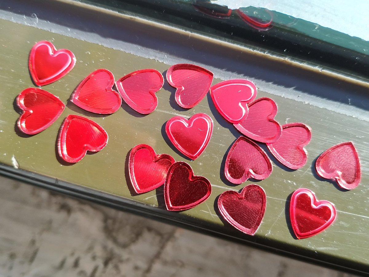 JaviGarP's tweet photo. ¿Cómo está siendo vuestro San Valentín? 

#sanvalentín #sanvalentin #sanvalentinesday #corazones #hearts #cuori #cuore #love #amor #amore #díadesanvalentín #diadesanvalentin #díadelamor #diadelamor #diadelamorylaamistad #loving #lovingday https://t.co/szzljd7nYk