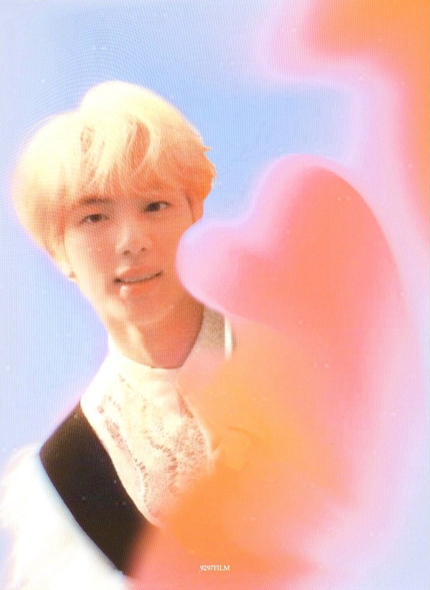 9297film's tweet photo. happy valentine’s day ♡ https://t.co/7ybkMC6Jsz