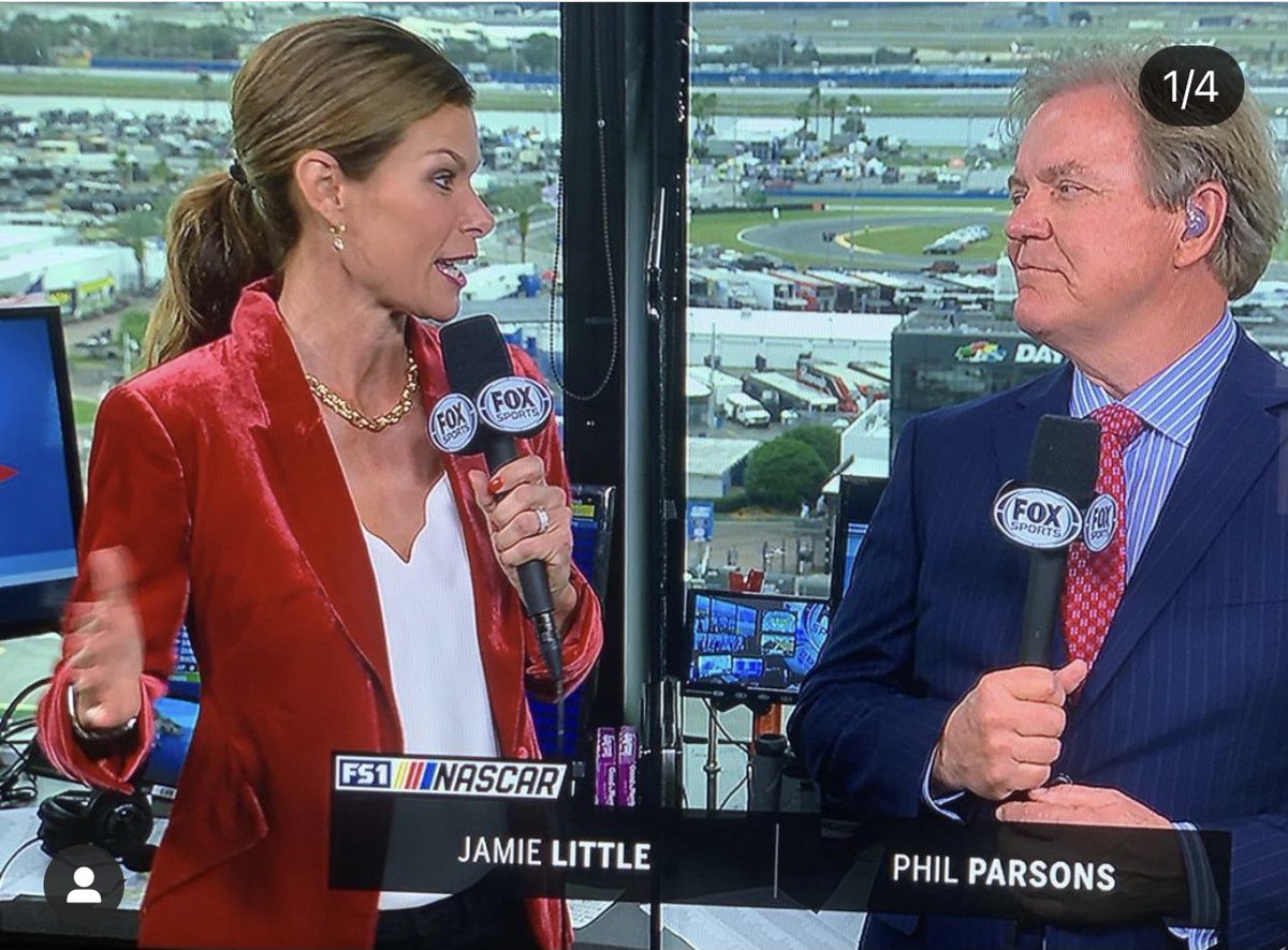 [Kaitlyn Vincie] Yesterday, NASCAR on FOX had FIVE women on the air ...