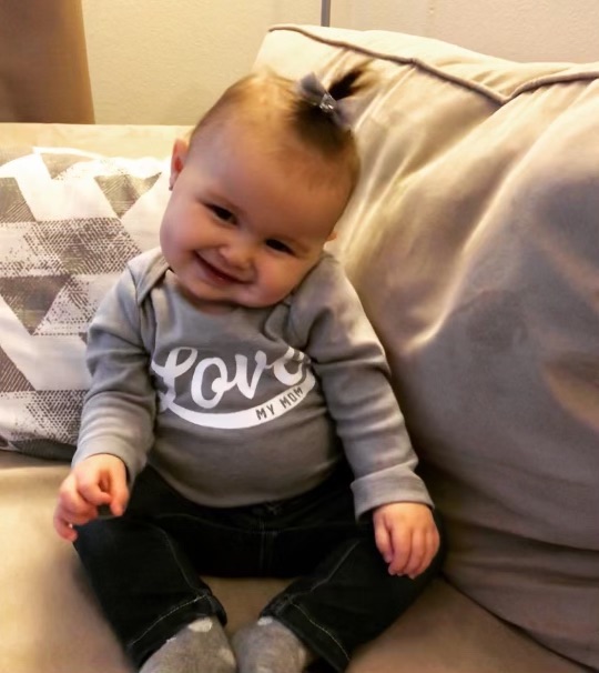 I had to break my self imposed promise to not share photos of Olivia, just to wish all of you Lovelies a Happy Valentine’s Day.