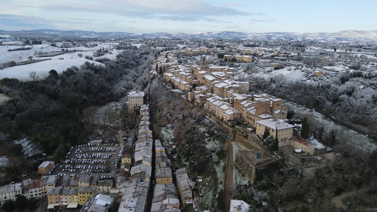 Colle di Val d'Elsa tweet media