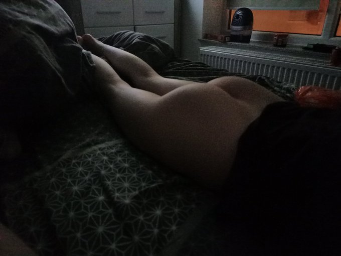 Imagine wanting to get some sleep but the neighbours decide "LET'S FUCKIN' ARGUE AT MAX VOLUME AT 5 AM<a href="/tag/dwarf"class="tags"><span>#dwarf</span></a><a href="/tag/twink"class="tags"><span>#twink</span></a><a href="/tag/femboy"class="tags"><span>#femboy</span></a>