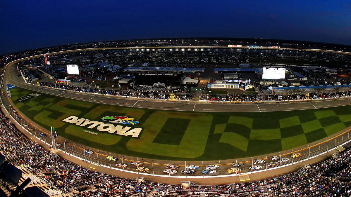 BellRacingHQ's tweet image. 15 #BellAthletes at the #Daytona500

🔺 @JoeyLogano
🔻 @Blaney
🔺 @Daniel_SuarezG
🔻 @CoreyLaJoie
🔺 @Mc_Driver
🔻 @MattDRacing
🔺 @StenhouseJr
🔻 @Keselowski
🔺 @JoeyGaseRacing
🔻 @ChaseBriscoe_14
🔺 @DCopeRacing
🔻 @P1_Houff
🔺 @RossChastain
🔻 @JoshBilicki
🔺 @AustinCindric