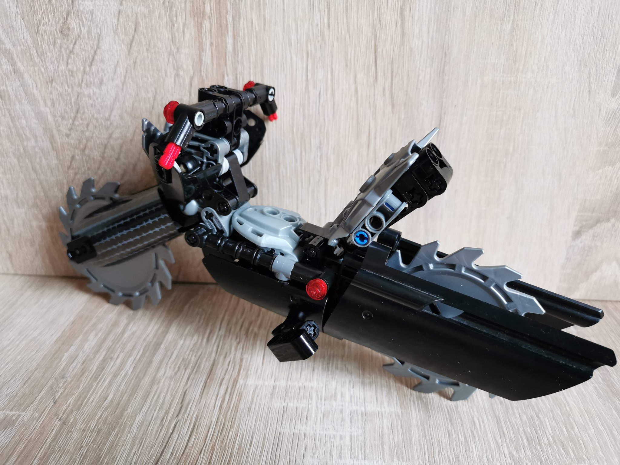 BonkleChaser on X Today s MOC is my first ever vehicle I m very happy with the final result though it was a challenge to make it match my initial vision. I need to