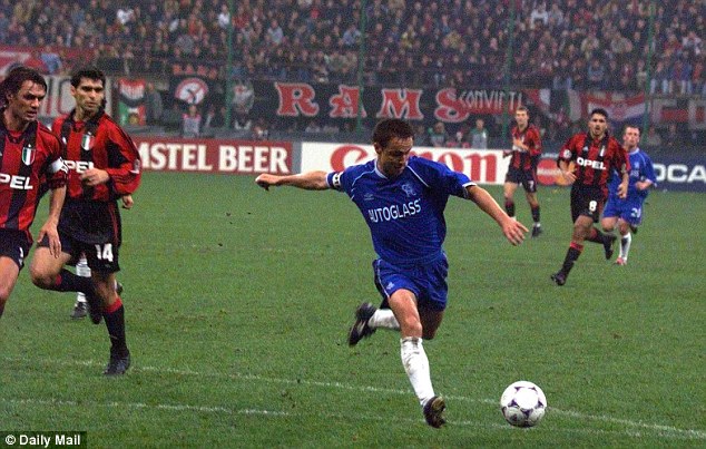 Wisey would make 445 appearances and score 76 goals, including a memorable one at the San Siro vs Inter Milan! Dennis would captain us to victory in two FA Cup finals, the League cup final, UEFA Cup Winners Cup final and also to victory over Real Madrid in the Super Cup!