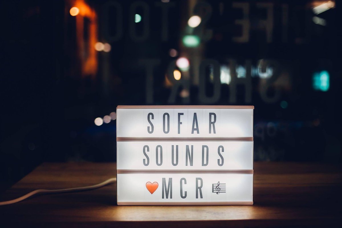 #HappyValentinesDay

We’re missing you lovely lot ❤️hopefully we’ll see you all at a live gig soon 

📷: <a href="/Isabella_Cuan/">Isabella Cuan</a>