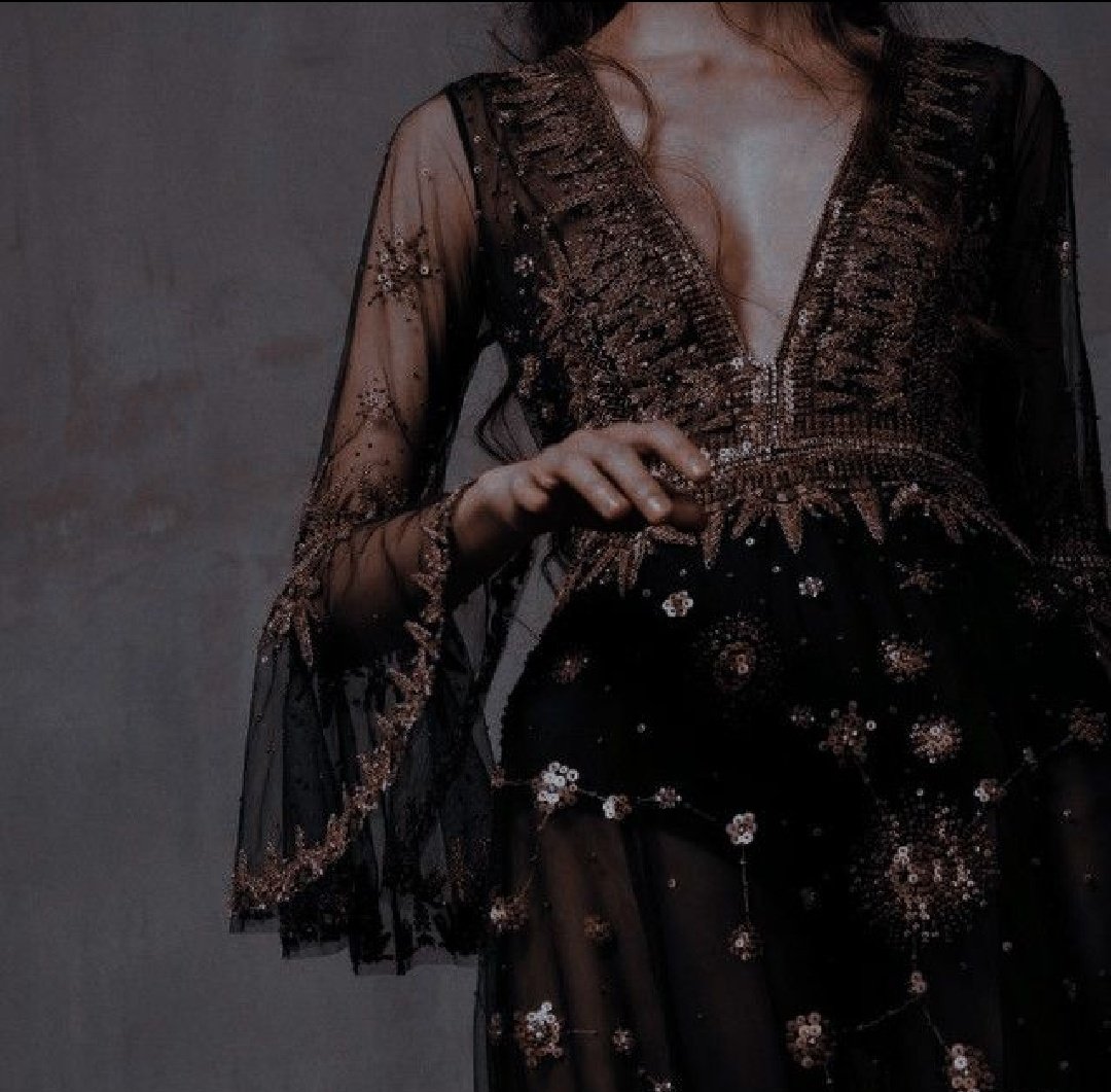 __nextsupreme__'s tweet image. “I would have waited five hundred more years for you. A thousand years. And if this was all the time we were allowed to have... The wait was worth it. I believe that everything happened, exactly the way it had to... so I could find you."