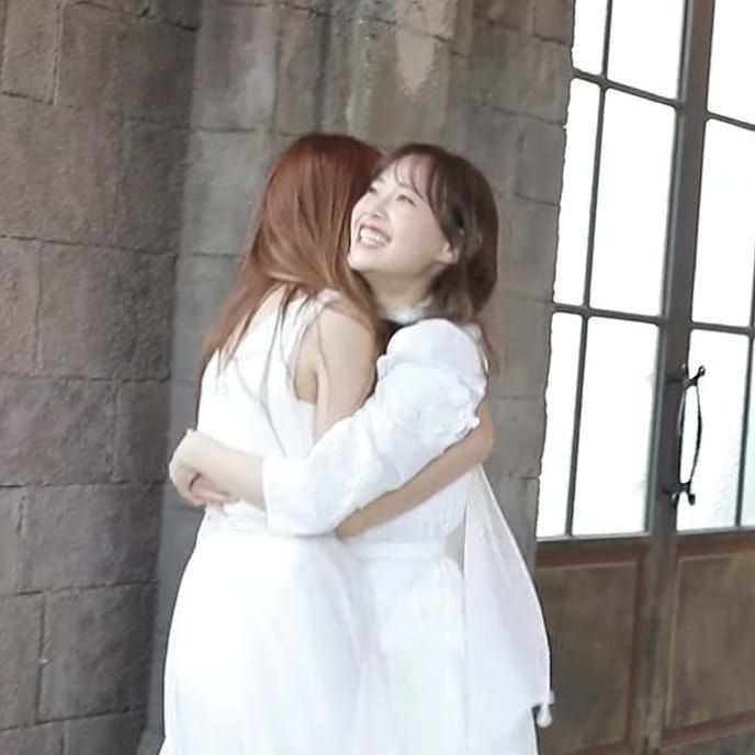 it must be comforting to hug her </3