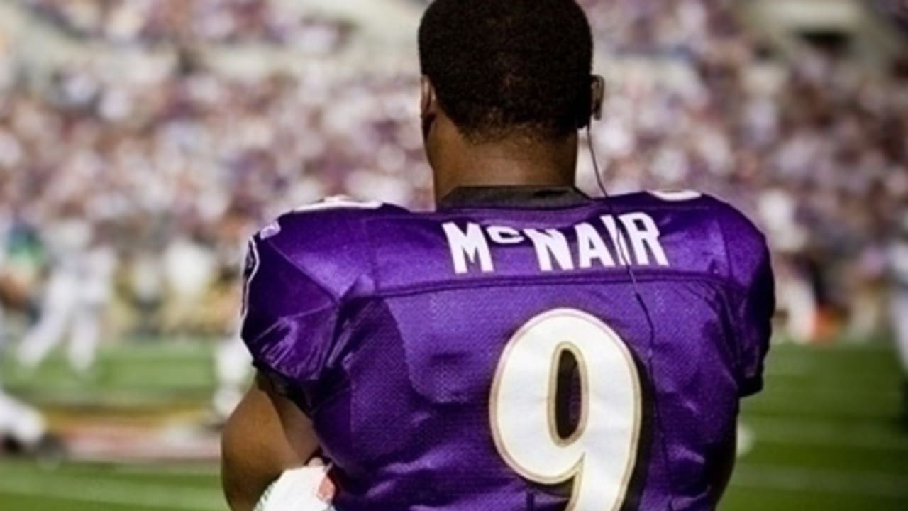 Happy 48th birthday to the great Steve McNair  RIP to Air McNair  
