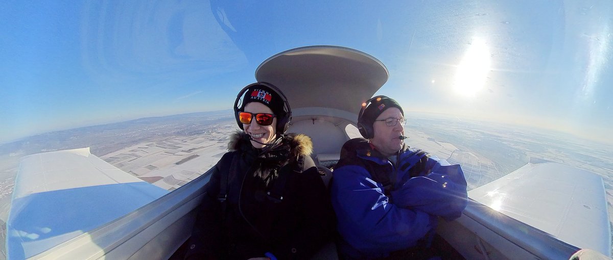AirDross's tweet photo. Schönstes Hobby der Welt 🥰🛩️
#aviation #airborne #drossair #rundflug #flugzeug #pilot #mainz #edfz #pilot_frank #rheinmain #sky #ultraleicht #microlight #roko https://t.co/Bx59o0DgPB