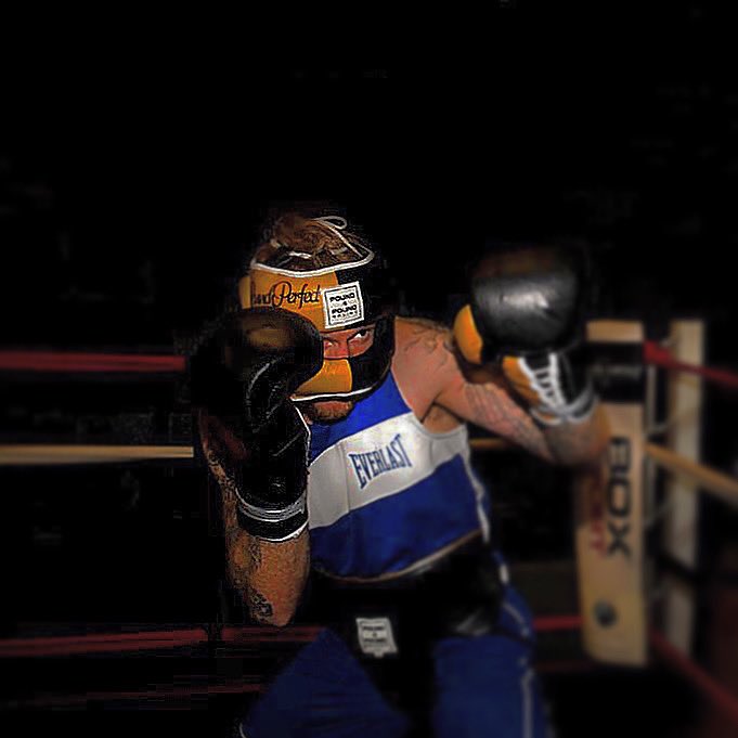 PunchPerfectPat's tweet image. The eyes don’t lie 👀 
Just wanna fight 🥊

#Boxing #F**kCovid #HopingForAFightDateSoon #ItsComing