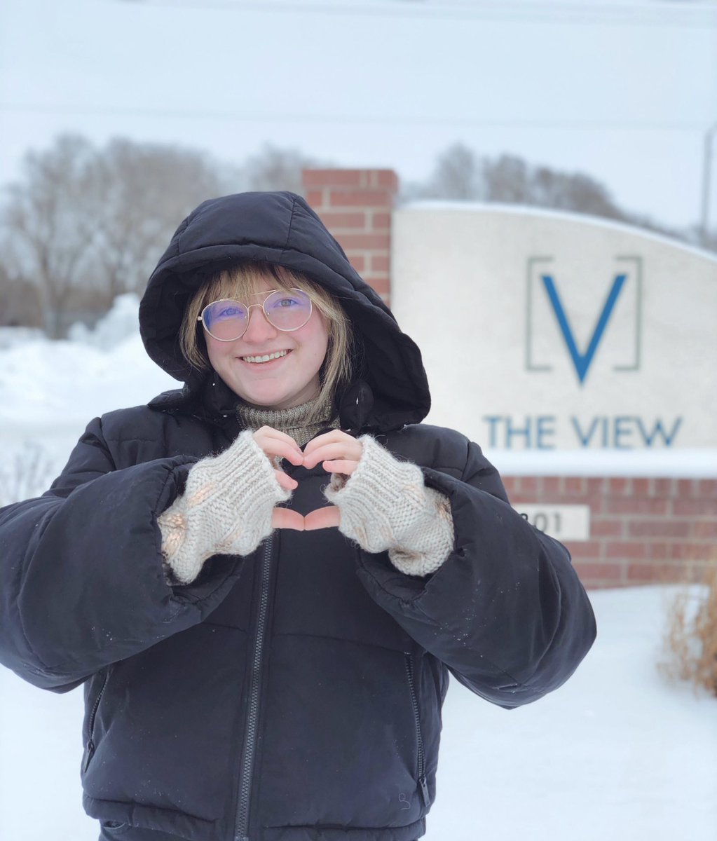 The_ViewLincoln's tweet photo. Happy Valentine’s Day!! We LOVE our residents!! ❤️ That’s why we want to celebrate you with our $300 Sweetheart Special!! Hurry there’s only three days left to secure your spot with the special!! 😍 https://t.co/F5Rs8D6uGW