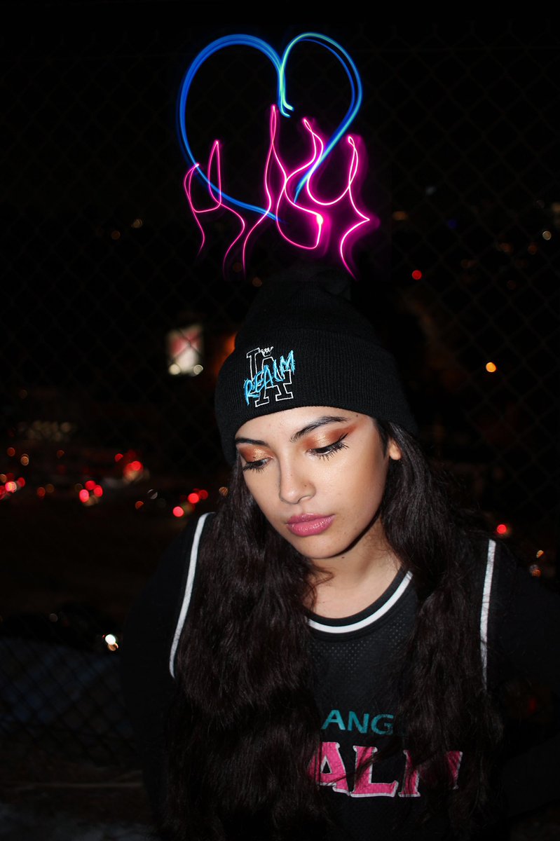 micorivers's tweet image. Happy Valentine’s Day everyone 🤗

New beanies out now ‼️ only available through dms so be sure to hit me up if you’d like to get your hands on one 🗣 they go for $20 each (:

#RealmLA