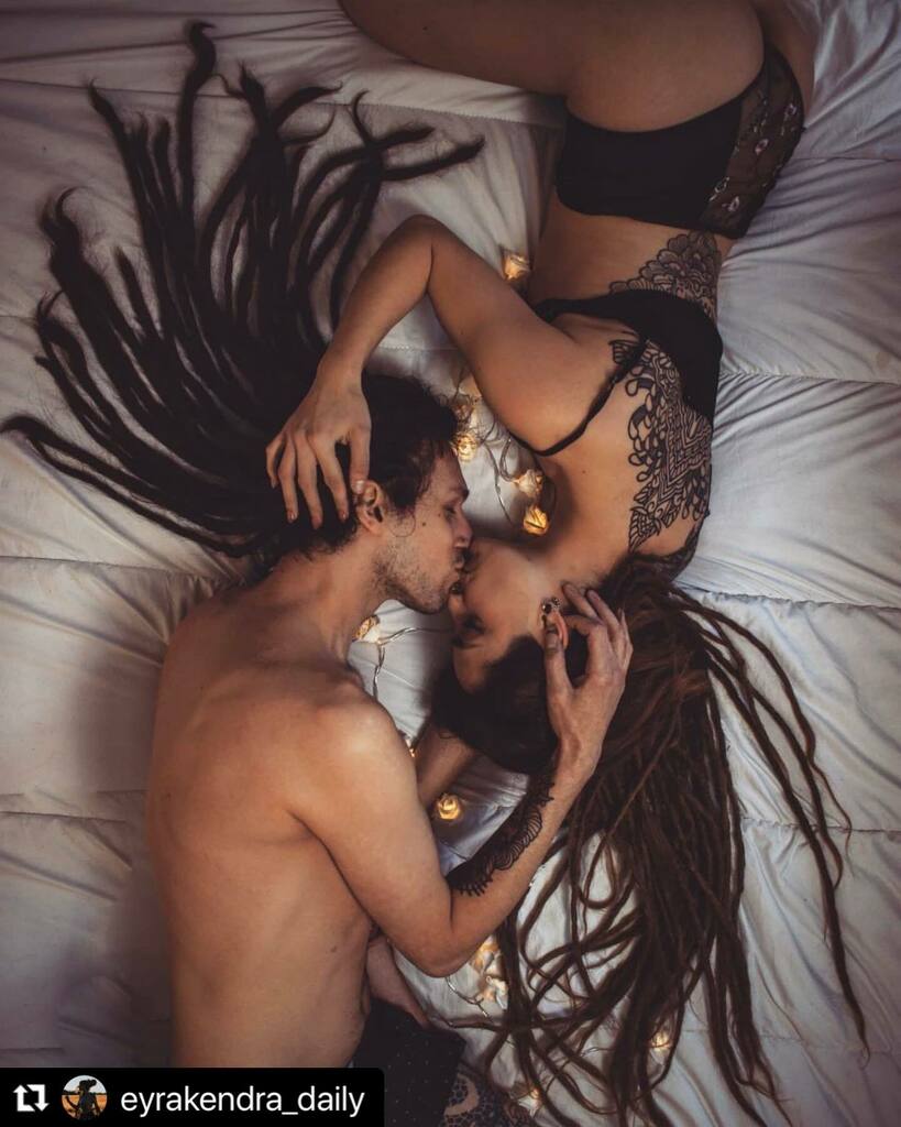 ❣️ Happy Valentine’s Day!❣️
Whether you celebrate with a partner, bestie, fur baby 🐾 , or your damn self 👏🏽 have a great day today!!! ♥️ 

Don’t forget to enter our giveaway - contest closes tomorrow night 😘 Check out our original giveaway post for h… instagr.am/p/CLSQoInJTaK/