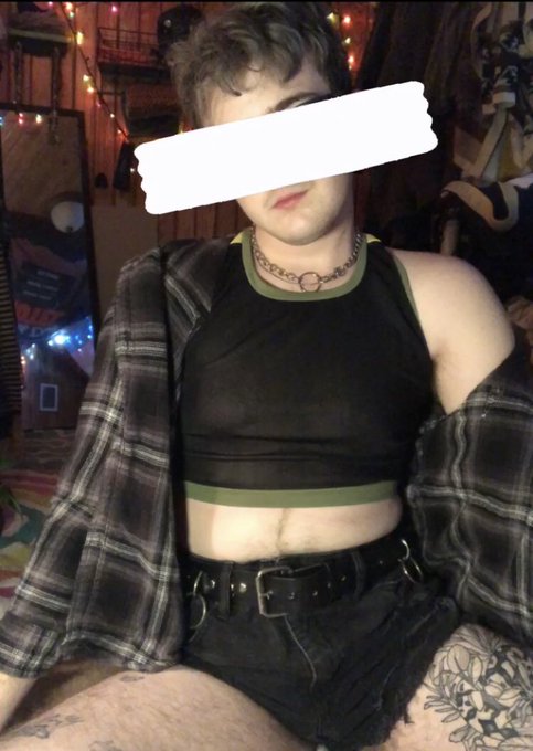 🍑🎊🍆 https://t.co/004GKyOYw2