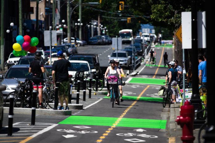 Bike lane. Байк Downtown. Bidirectional Bike Lanes. Vancouver Bike Lanes. Way for Bike on way.