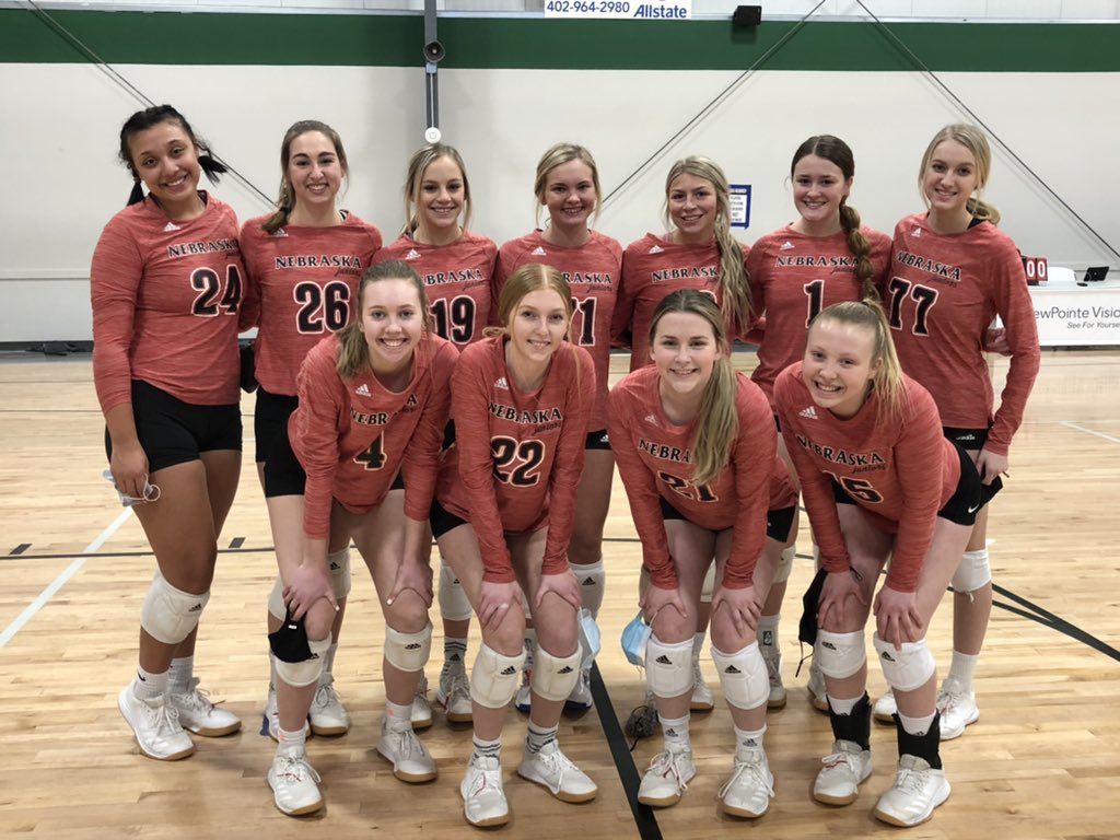 Back for a fresh start on Day 2!  Let’s go 17 Red!  Happy Valentine’s Day!